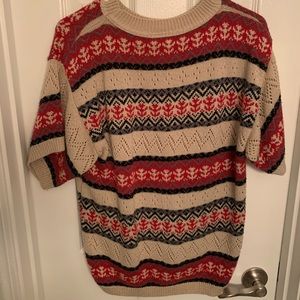 Short sleeved oversized sweater